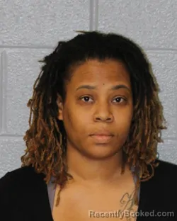 Mugshot of LOLA PORTER booked in Mecklenburg County, North Carolina on April 2, 2026