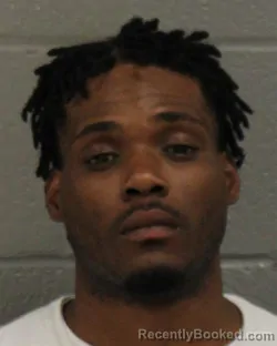 Mugshot of LEE'ANDRE LQUAIL CARRINGTON booked in Mecklenburg County, North Carolina on April 3, 2026