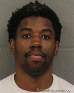 Mugshot of TY'QUAVIS LAVERN INGRAM booked in Mecklenburg County, North Carolina on April 3, 2026