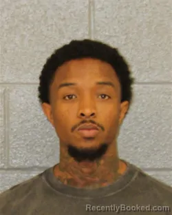 Mugshot of JAQUESS TRAIVON DIXON booked in Mecklenburg County, North Carolina on April 3, 2026