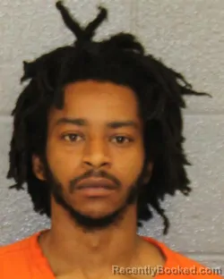 Mugshot of ROMEO JAMAL MOODY booked in Mecklenburg County, North Carolina on April 5, 2026