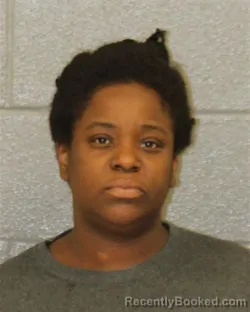 Mugshot of Lakendra Symone Porter