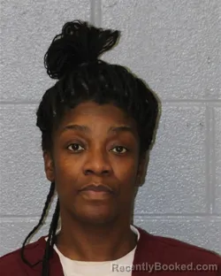 Mugshot of QUATOYA RENEE MORRISON booked in Mecklenburg County, North Carolina on February 17, 2026