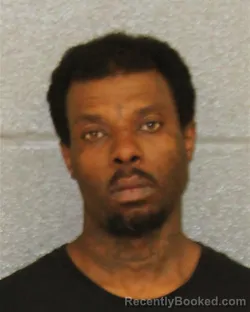 Mugshot of JAMARIUS ANDERSON SHERRILL booked in Mecklenburg County, North Carolina on April 24, 2026