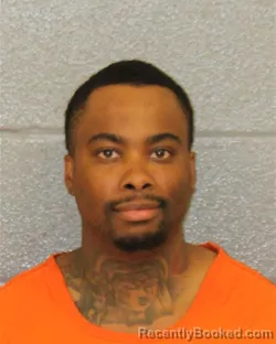 Mugshot of BRANDON JAQUEZ PHARR booked in Mecklenburg County, North Carolina on April 24, 2026