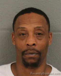 Mugshot of MAURICE MARCEL CRAWFORD booked in Mecklenburg County, North Carolina on April 25, 2026