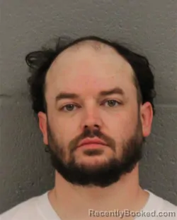 Mugshot of JUSTIN KYLE PITTMAN booked in Mecklenburg County, North Carolina on April 25, 2026