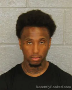 Mugshot of JAYQUAN DENNIS NIX booked in Mecklenburg County, North Carolina on April 25, 2026