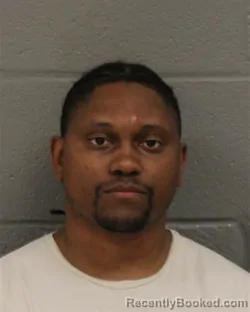 Mugshot of KAHLIL KYONNE MILLER booked in Mecklenburg County, North Carolina on May 17, 2026