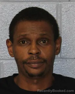 Mugshot of LAMAR MARQUI DRAKEFORD booked in Mecklenburg County, North Carolina on May 18, 2026