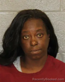 Mugshot of SHAQUIENE NATASHA SMITH booked in Mecklenburg County, North Carolina on May 20, 2026