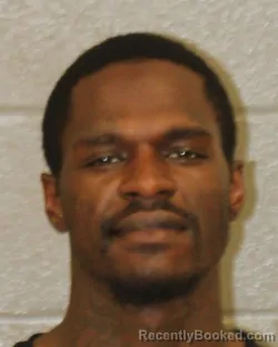 Mugshot of TAQUAWN TYKEEM-ARM LEWIS booked in Mecklenburg County, North Carolina on May 21, 2026