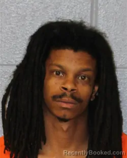 Mugshot of JAKARIYEN ISIAH-KAREEM DAVIS booked in Mecklenburg County, North Carolina on May 27, 2026