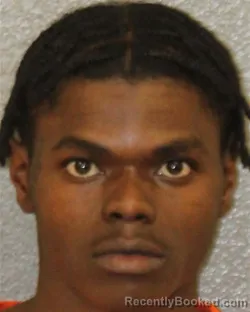 Mugshot of DAVION ELIJAH JONES booked in Mecklenburg County, North Carolina on May 28, 2026