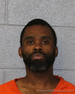 Mugshot of GERALD LAMAR MCCUTCHEN booked in Mecklenburg County, North Carolina on May 29, 2026