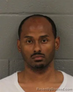 Mugshot of HENRY LE-DOMINIQUE ROBERSON booked in Mecklenburg County, North Carolina on May 31, 2026