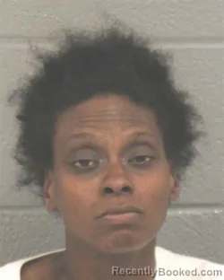 Mugshot of AUZHANE SHAIKEL BROWN booked in Mecklenburg County, North Carolina on June 2, 2026