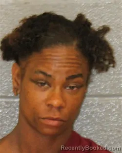 Mugshot of DEASIA LEQUISHA GASKIN booked in Mecklenburg County, North Carolina on June 2, 2026