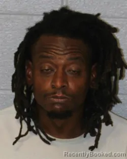 Mugshot of JAWAYNE LYNCH booked in Mecklenburg County, North Carolina on June 3, 2026