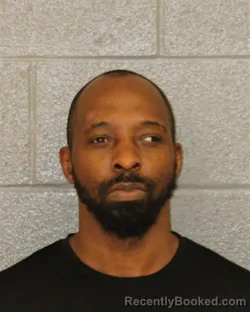 Mugshot of SHANE MARQUICE PEARSON booked in Mecklenburg County, North Carolina on June 4, 2026