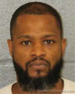 Mugshot of TYRONE ARNEZ WALKER booked in Mecklenburg County, North Carolina on June 4, 2026