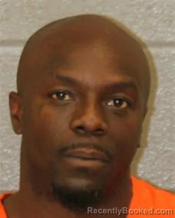 Mugshot of ARSENIO ROTRON RIVERS booked in Mecklenburg County, North Carolina on June 4, 2026