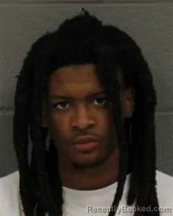 Mugshot of TAVIAN SMITH booked in Mecklenburg County, North Carolina on June 5, 2026