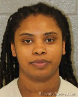 Mugshot of TALES'SHA MCLAINA CURRIE booked in Mecklenburg County, North Carolina on June 5, 2026