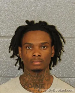 Mugshot of DAVION TYRELL SMALLWOOD booked in Mecklenburg County, North Carolina on June 5, 2026