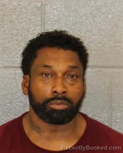 Mugshot of DEVONE ROBINSON booked in Mecklenburg County, North Carolina on June 5, 2026