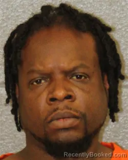 Mugshot of DARRYL LAMAR JOHNSON booked in Mecklenburg County, North Carolina on June 6, 2026