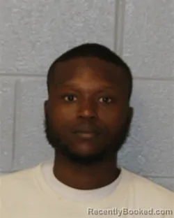 Mugshot of RAQUAN SHAHEEM MCCRAY booked in Mecklenburg County, North Carolina on June 8, 2026