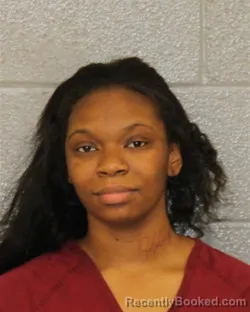 Mugshot of AJIANA KINARD booked in Mecklenburg County, North Carolina on June 9, 2026