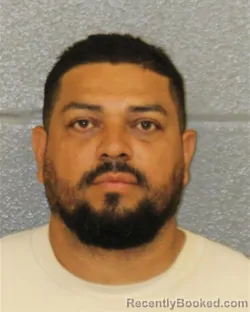 Mugshot of OSCAR EDGARDO ANDRADE-GALDAMEZ booked in Mecklenburg County, North Carolina on June 10, 2026