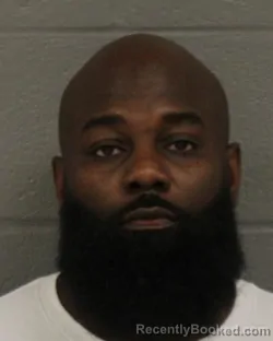 Mugshot of BRANDON LESHAWN SMITH booked in Mecklenburg County, North Carolina on July 2, 2026