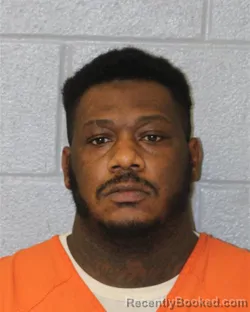 Mugshot of DIAMONDNIQUE AUNDRAIUS-MHALIK KEY booked in Mecklenburg County, North Carolina on May 15, 2026