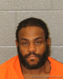 Mugshot of LORENZO ROBINSON MCCULLOUGH booked in Mecklenburg County, North Carolina on July 31, 2026