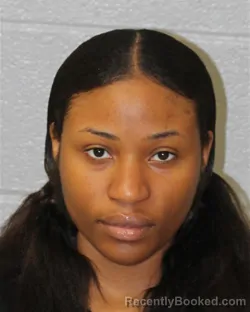 Mugshot of Eboni Shaiya Richardson booked in Mecklenburg County, North Carolina on August 4, 2026