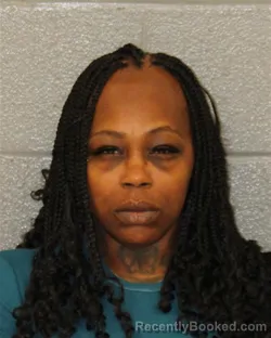 Mugshot of Felisa Monique Suggs booked in Mecklenburg County, North Carolina on August 5, 2026