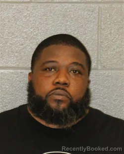 Mugshot of Daquan Omar Ross booked in Mecklenburg County, North Carolina on August 6, 2026