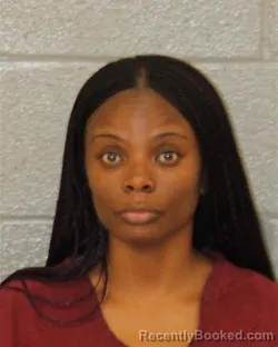 Mugshot of Roshoundra Lynette Griffin booked in Mecklenburg County, North Carolina on August 12, 2026