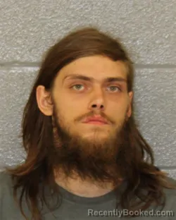 Mugshot of Zachariah Kaine Lindner booked in Mecklenburg County, North Carolina on August 17, 2026