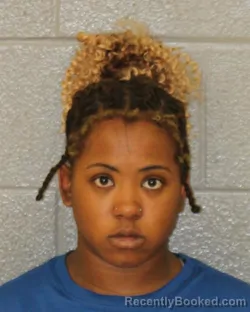Mugshot of Keonata Dasha Anderson booked in Mecklenburg County, North Carolina on August 17, 2026