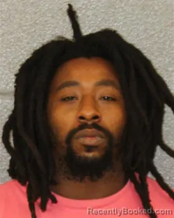 Mugshot of Shawnn Laron Summers booked in Mecklenburg County, North Carolina on August 18, 2026