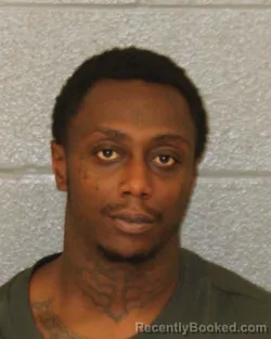 Mugshot of Shahquan Akeyvious Cureton booked in Mecklenburg County, North Carolina on August 19, 2026