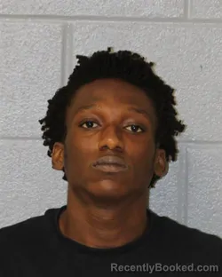 Mugshot of Rayshawn Aundre Mason booked in Mecklenburg County, North Carolina on August 31, 2026