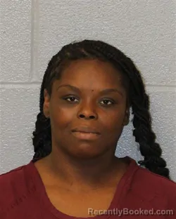 Mugshot of Keyonia Pateria Crowder booked in Mecklenburg County, North Carolina on August 23, 2026