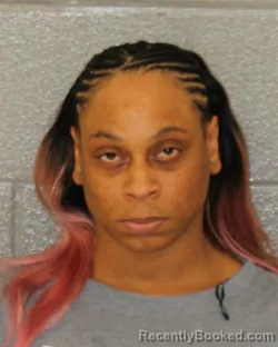 Mugshot of Patrice Latoya Smith booked in Mecklenburg County, North Carolina on August 31, 2026