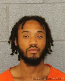 Mugshot of Dondre Nashaun Trapp booked in Mecklenburg County, North Carolina on September 14, 2026