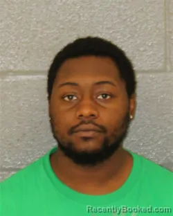 Mugshot of Jaquavius Daeshaun Wooten booked in Mecklenburg County, North Carolina on October 9, 2026